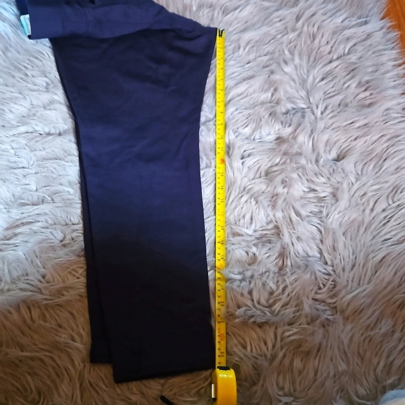 St John bay legings - Picture 7 of 10